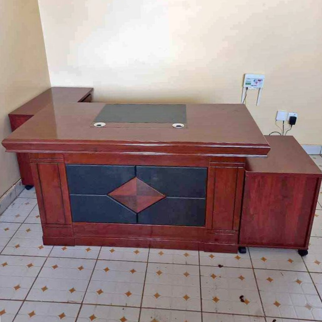 1.4m Executive Desk