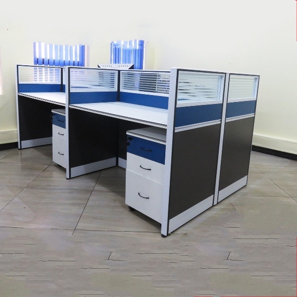 4 seater modular workstation
