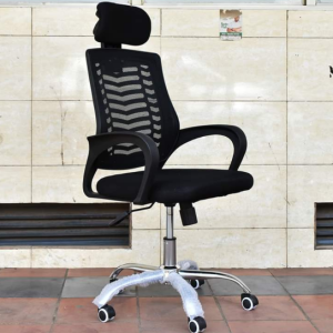 Headrest swivel chair