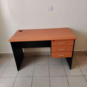 1.4M Computer Desk